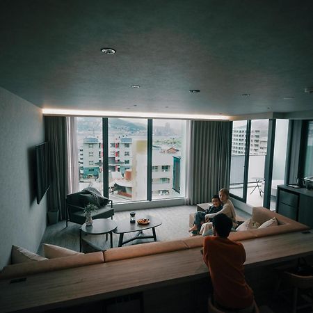Fav Lux Nagasaki Hotel Luaran gambar
