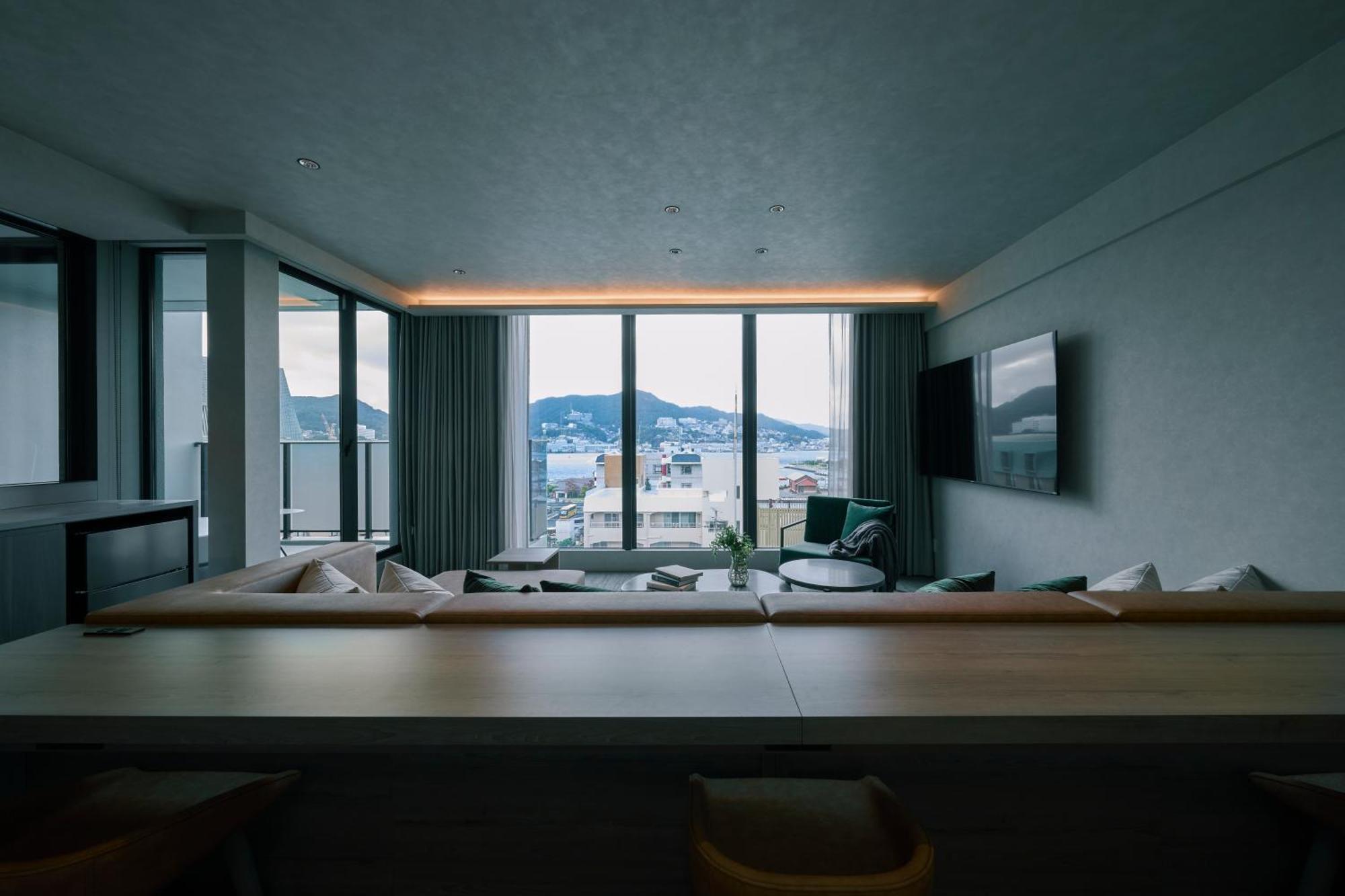 Fav Lux Nagasaki Hotel Luaran gambar