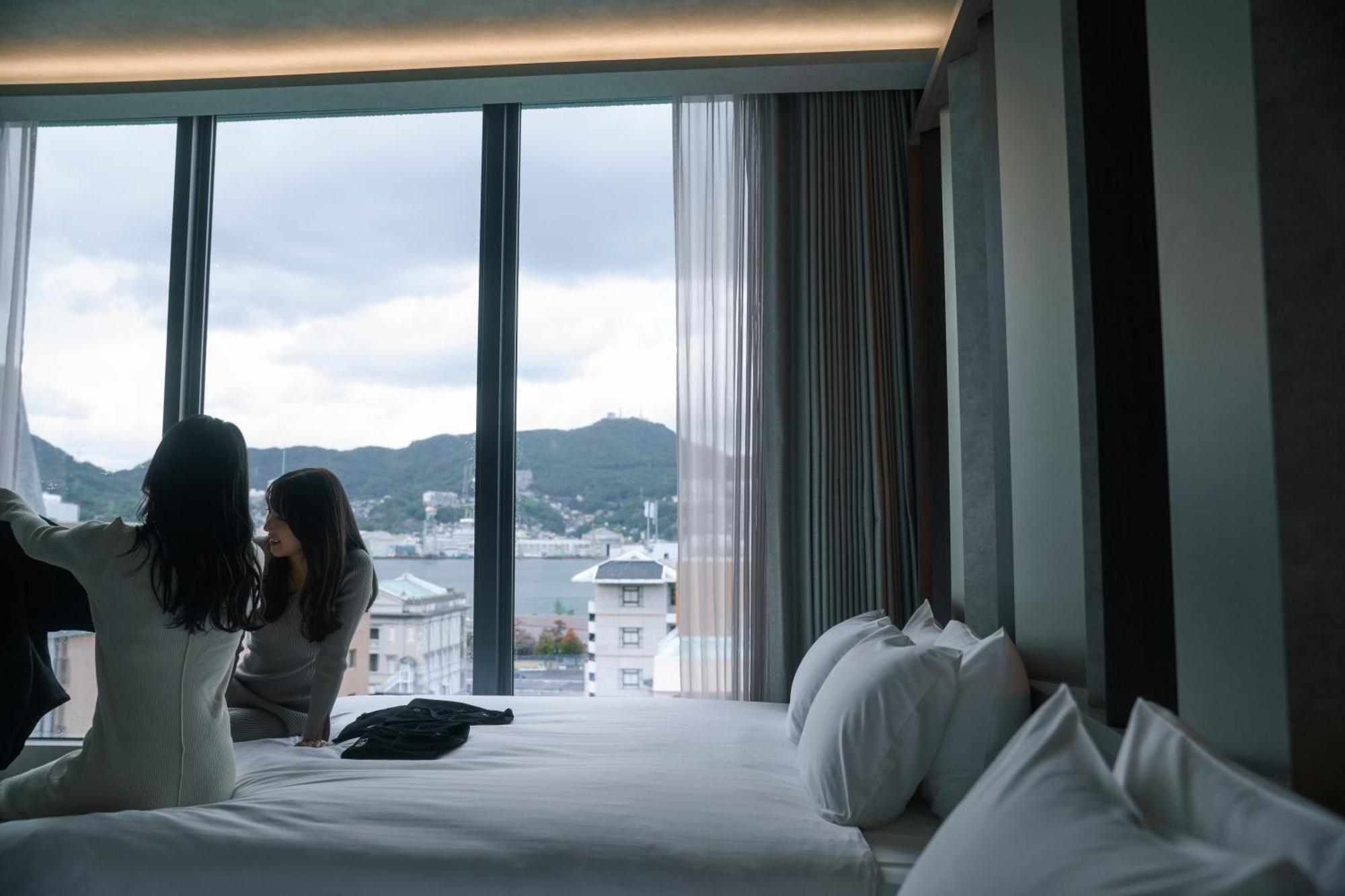 Fav Lux Nagasaki Hotel Luaran gambar